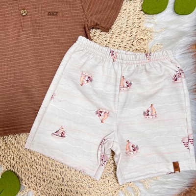 Conj. Camiseta Listras Pontilhadas e Bermuda Barcos - Marrom